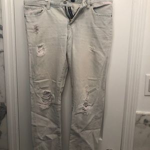 Lucky Brand Distressed Boyfriend Jeans 27